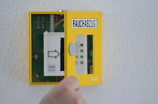 Rauch- und Wärmeabzüge